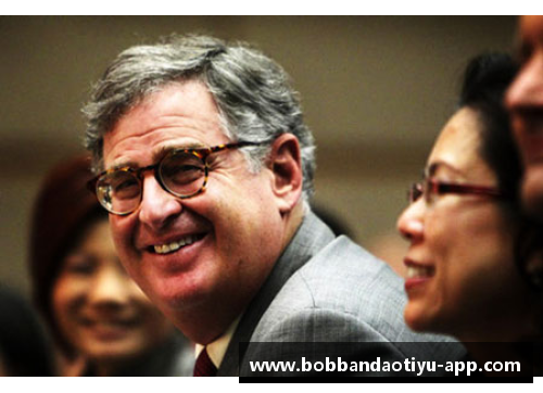 bob半岛体育官方网站传奇巨星：足球界无与伦比的风云人物